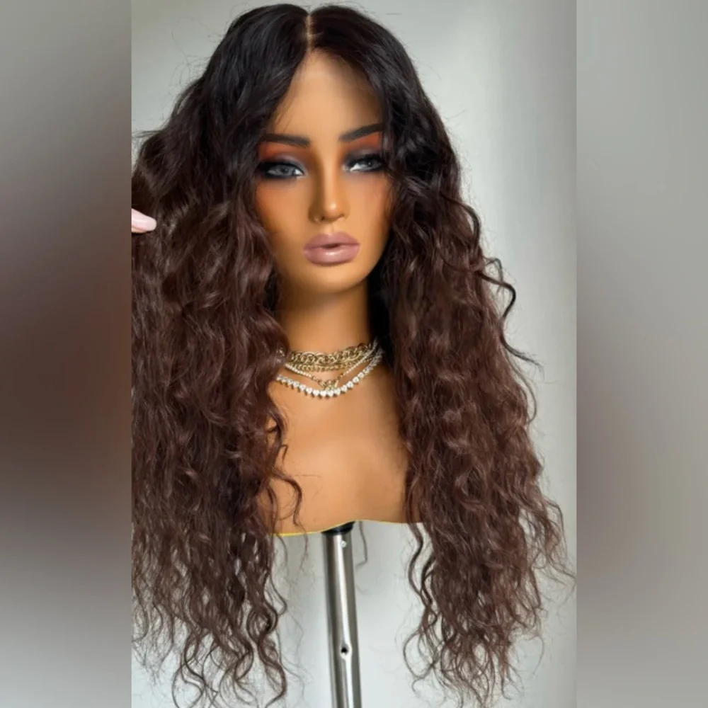 Elegant Brown Wavy Hair Wig